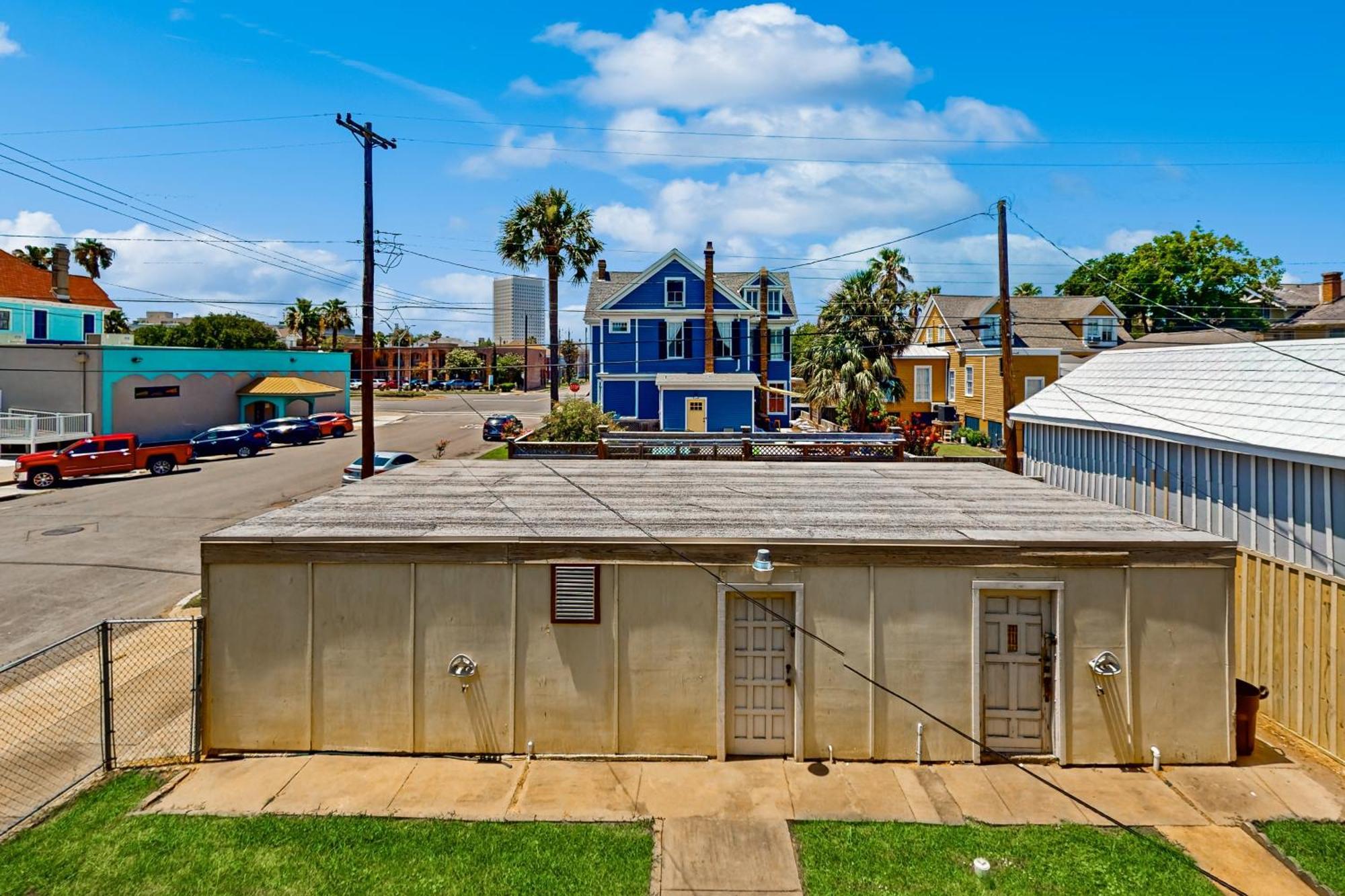 Under The Avenue Galveston Exterior foto